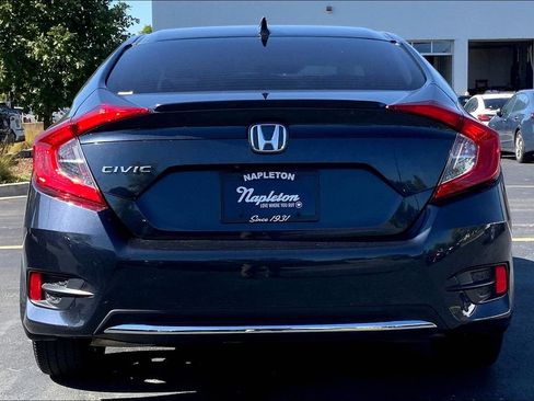 Used 2019 Honda Civic EX image 4