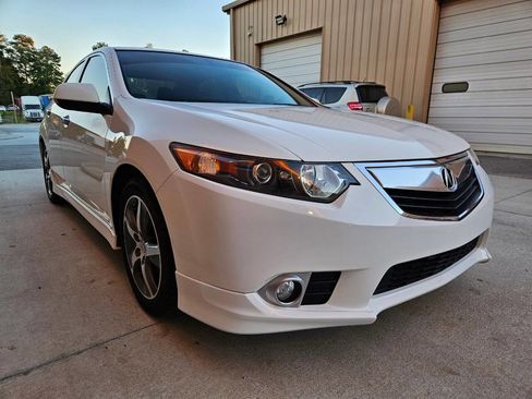 Used 2014 Acura TSX Special Edition image 3