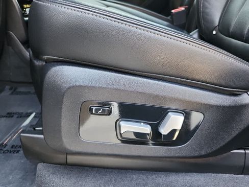 Used 2022 BMW X7 M50i AWD/4WD image 24