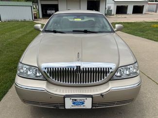 Used 2006 Lincoln Town Car Signature Limited RWD video 2