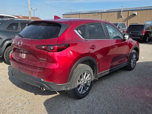 Used 2022 MAZDA CX-5 AWD 2.5 S w/ Preferred Package image 2