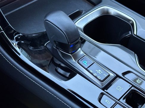 Used 2025 Lexus NX 350h AWD w/ Premium Package image 18