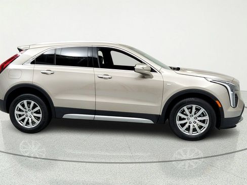 Used 2023 Cadillac XT4 Premium Luxury w/ Cold Weather Package AWD/4WD image 6