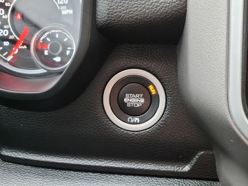 Used 2022 RAM 1500 Big Horn image 28