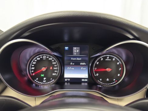 Used 2018 Mercedes-Benz C 300 4MATIC Sedan w/ Premium Package image 14