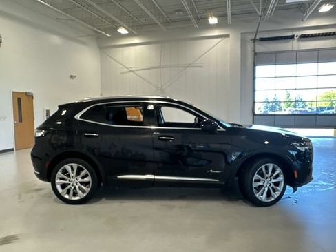 Used 2023 Buick Envision Avenir AWD/4WD image 5