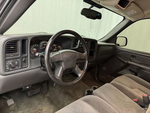 Used 2005 Chevrolet Silverado 1500 LS w/ Light Duty Power Package image 7