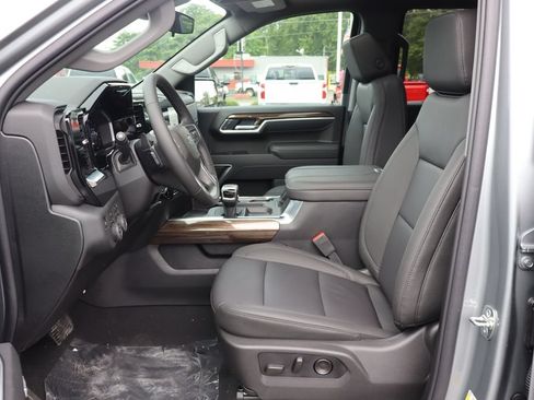 New 2026 Chevrolet Silverado 1500 RST w/ Redline Edition AWD/4WD image 5