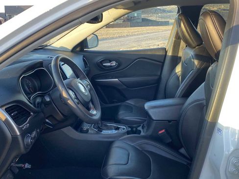 Certified 2022 Jeep Cherokee Limited w/ Elite Package image 16