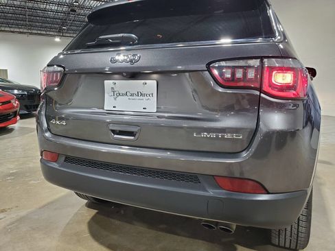 Used 2019 Jeep Compass Limited AWD/4WD image 41