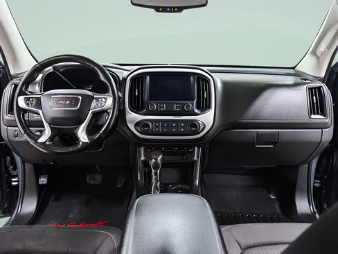 Used 2022 GMC Canyon Elevation w/ Trailering Package AWD/4WD image 10