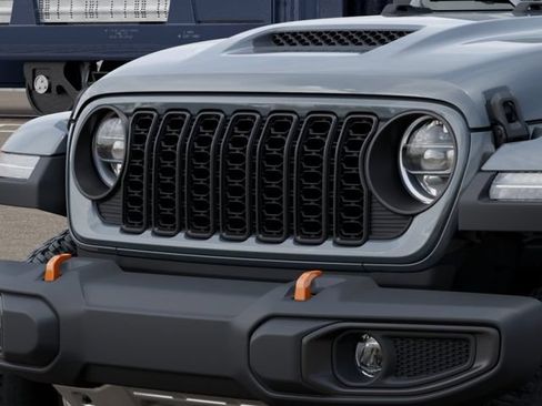 New 2025 Jeep Gladiator Mojave w/ Convenience Group AWD/4WD image 11