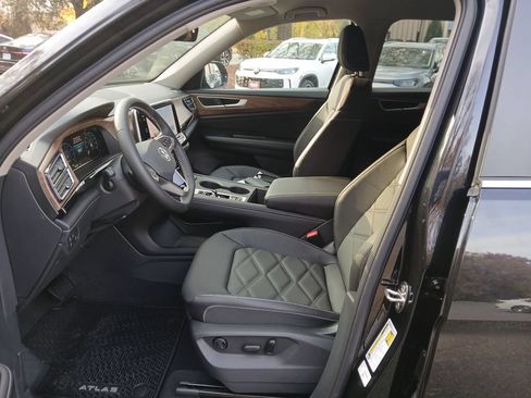 New 2026 Volkswagen Atlas SE AWD/4WD image 9