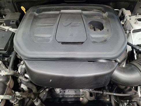 Used 2021 Jeep Grand Cherokee Limited AWD/4WD image 30