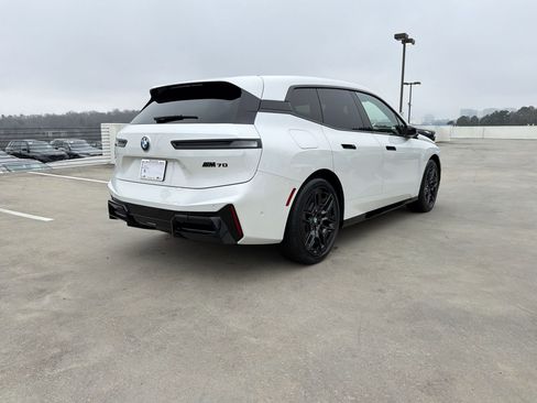 New 2026 BMW iX M70 image 9