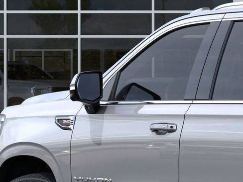 New 2026 GMC Yukon XL Elevation RWD image 14