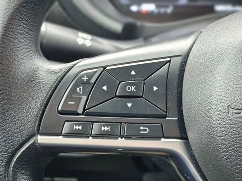 Certified 2024 Nissan Kicks SV image 17