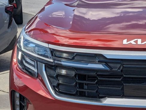 Used 2024 Kia Seltos SX image 8