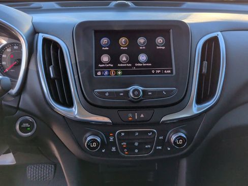 Used 2022 Chevrolet Equinox LT image 22