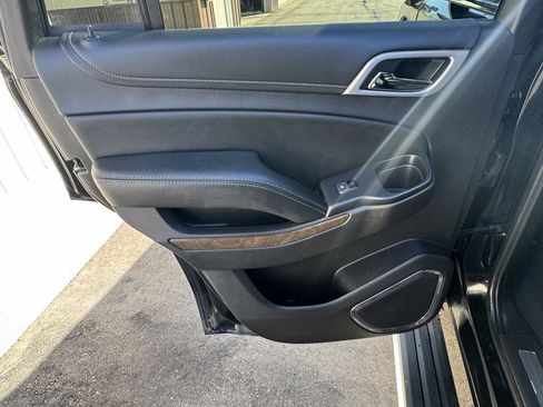 Used 2019 GMC Yukon Denali image 30