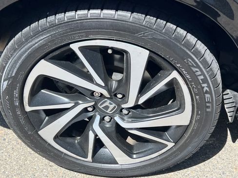 Used 2019 Honda HR-V Sport image 17