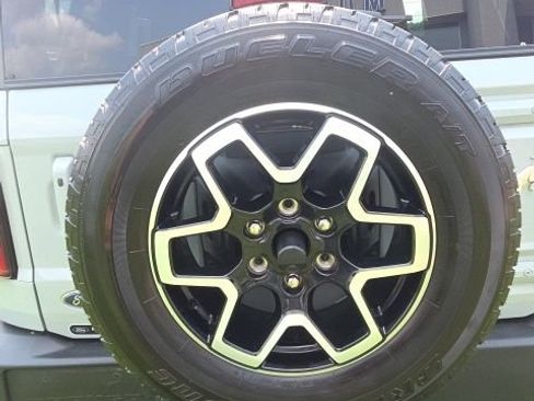 Used 2024 Ford Bronco Outer Banks AWD/4WD image 22