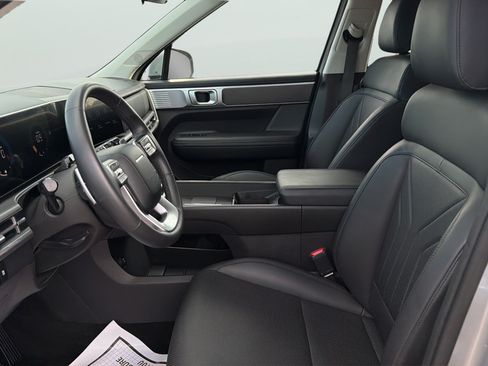 Used 2026 Hyundai Santa Fe SEL FWD image 17