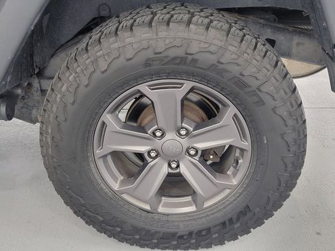 Used 2017 Jeep Wrangler Unlimited Rubicon image 11