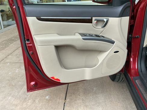 Used 2012 Hyundai Santa Fe Limited image 14