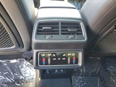 Used 2024 Audi Q8 e-tron Premium AWD/4WD image 12