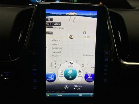 Used 2020 Toyota Prius Prime XLE image 25