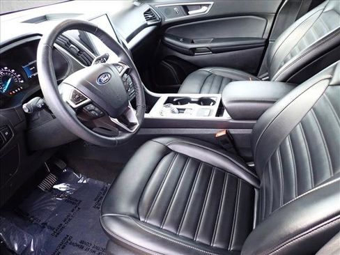 Used 2024 Ford Edge SEL image 12