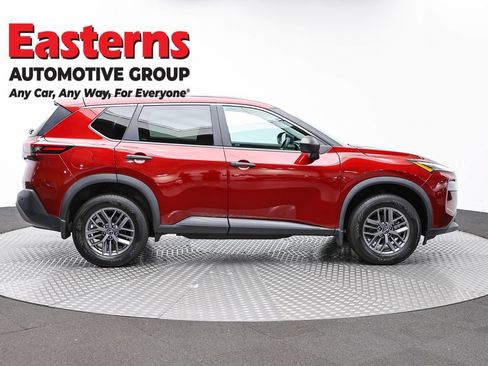 Used 2023 Nissan Rogue S AWD/4WD image 4