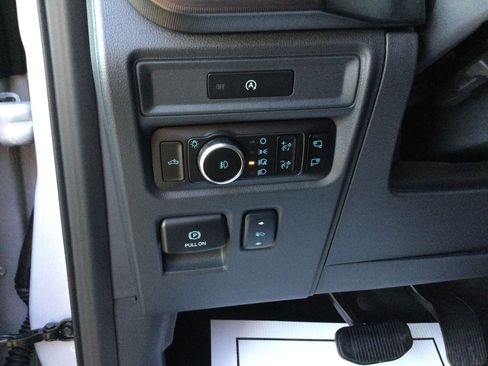 New 2025 Ford F150 Lariat w/ Equipment Group 501A Mid image 12