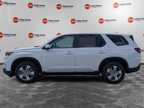 New 2025 Honda Pilot EX-L image 8