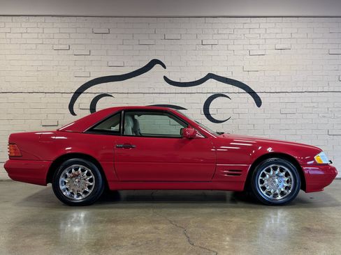 Used 1997 Mercedes-Benz SL 320 image 5