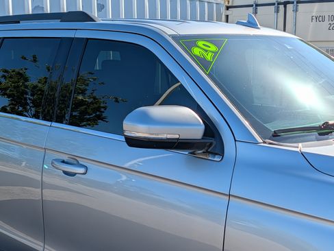 Used 2020 Ford Expedition XLT w/ Equipment Group 202A RWD image 10