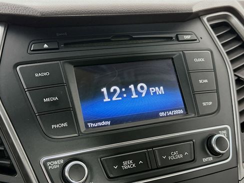 Used 2017 Hyundai Santa Fe Sport FWD image 19