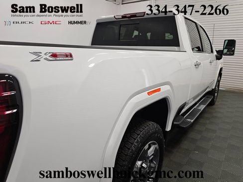 New 2026 GMC Sierra 2500 SLT AWD/4WD image 9