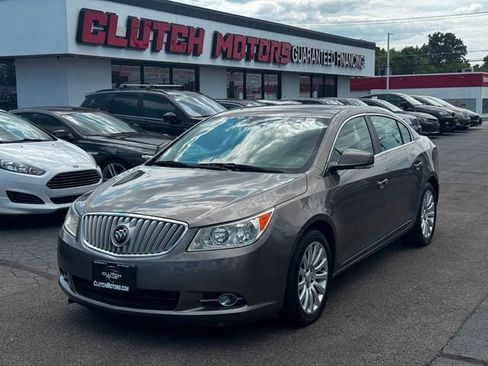 Used 2010 Buick LaCrosse CXS FWD image 1