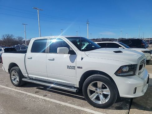 Used 2018 RAM 1500 Sport image 2