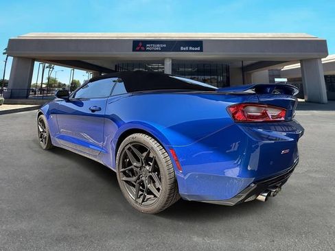 Used 2016 Chevrolet Camaro SS RWD image 8