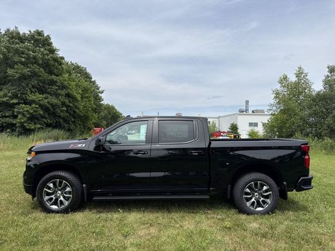 New 2026 Chevrolet Silverado 1500 RST w/ Z71 Off-Road Package AWD/4WD image 5