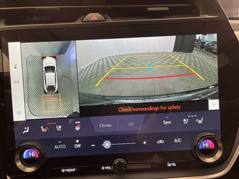 Used 2024 Lexus RZ 300e Premium image 17