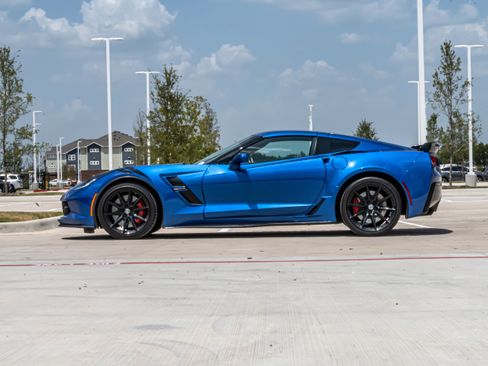 Used 2019 Chevrolet Corvette Grand Sport RWD image 6