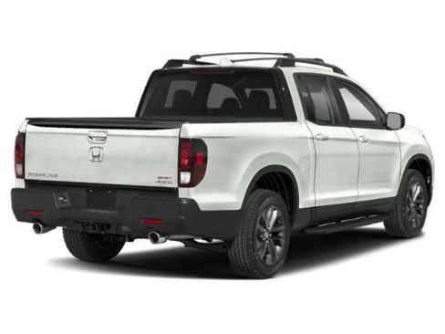 Used 2023 Honda Ridgeline Sport image 2