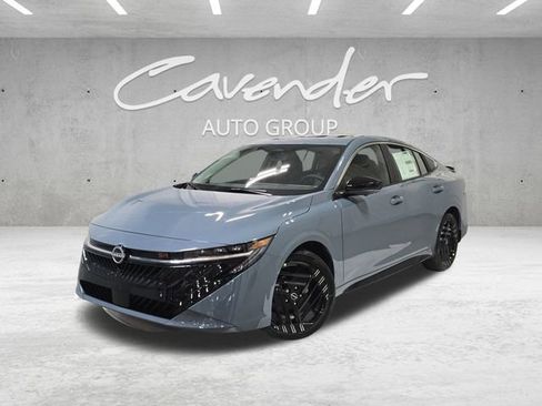 New 2026 Nissan Sentra SR image 1