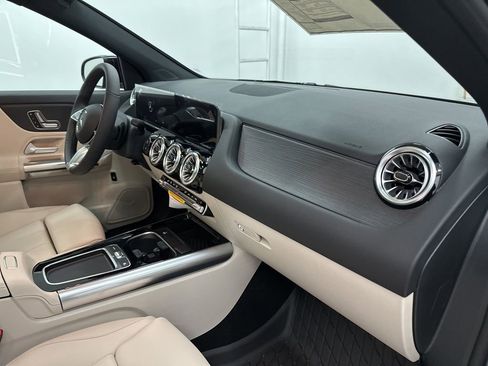 New 2026 Mercedes-Benz GLA 250 GLA 250 image 28