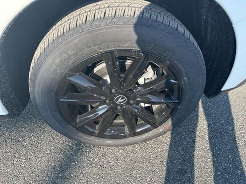 New 2026 Acura RDX SH-AWD image 12