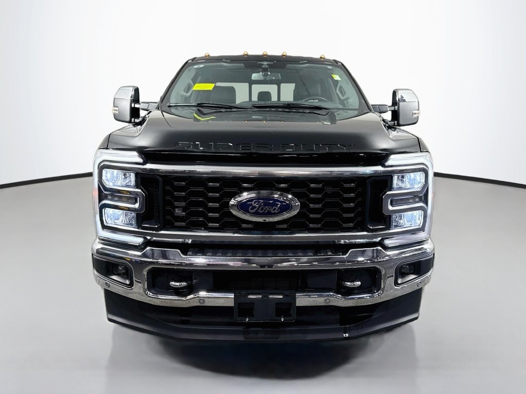 Used 2023 Ford F350 Lariat w/ Lariat Ultimate Package AWD/4WD image 9